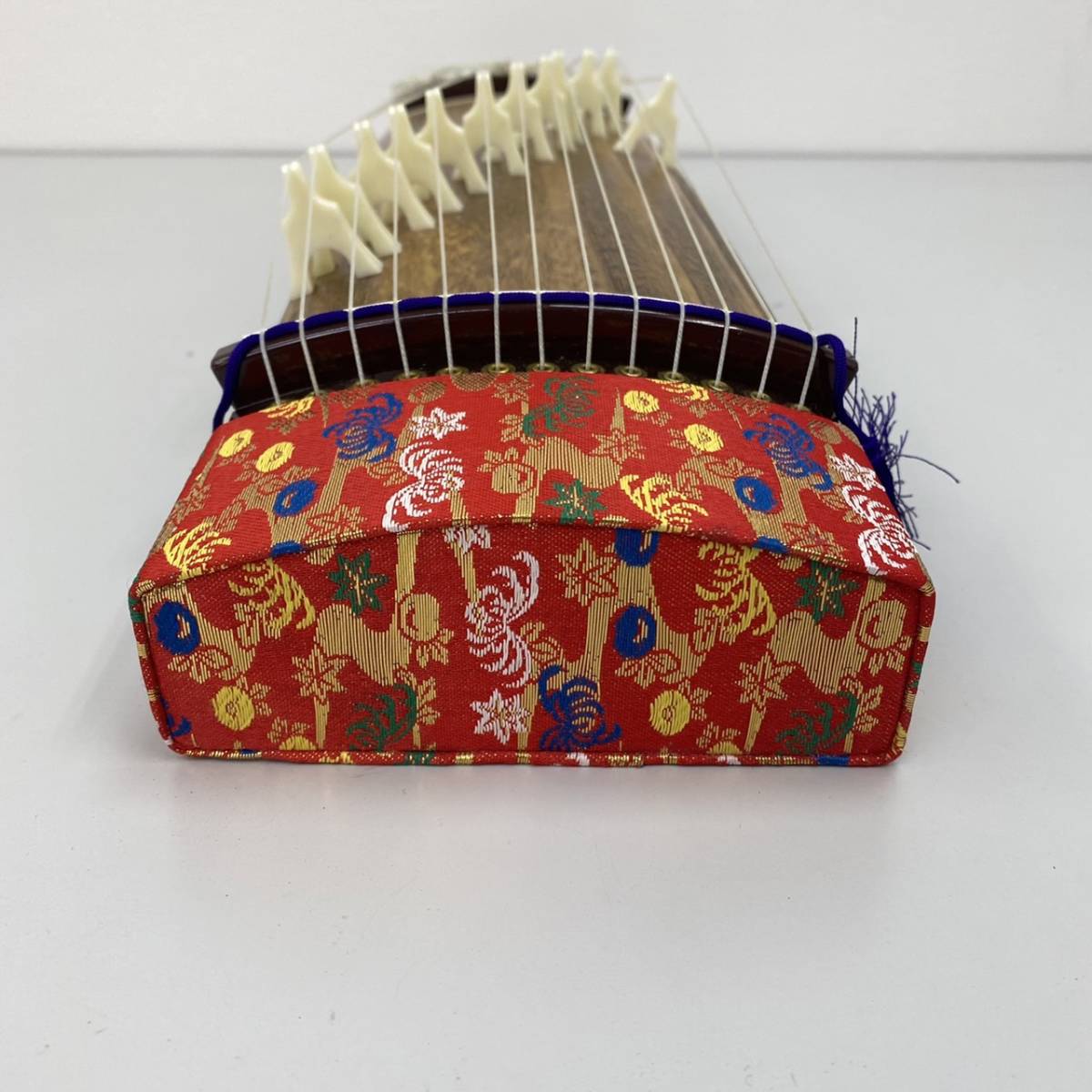 お琴 琴 和楽器 弦楽器 民族楽器 13弦 ①琴 13弦 日本 伝統的 楽器 箏 和楽器 弦楽器 和琴 木製 13弦琴 ①琴