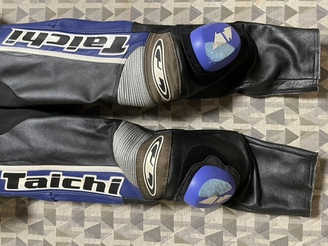 RS TAICHI RSタイチ レーシングスーツ 革ツナギ MFJ公認 サイズ MW