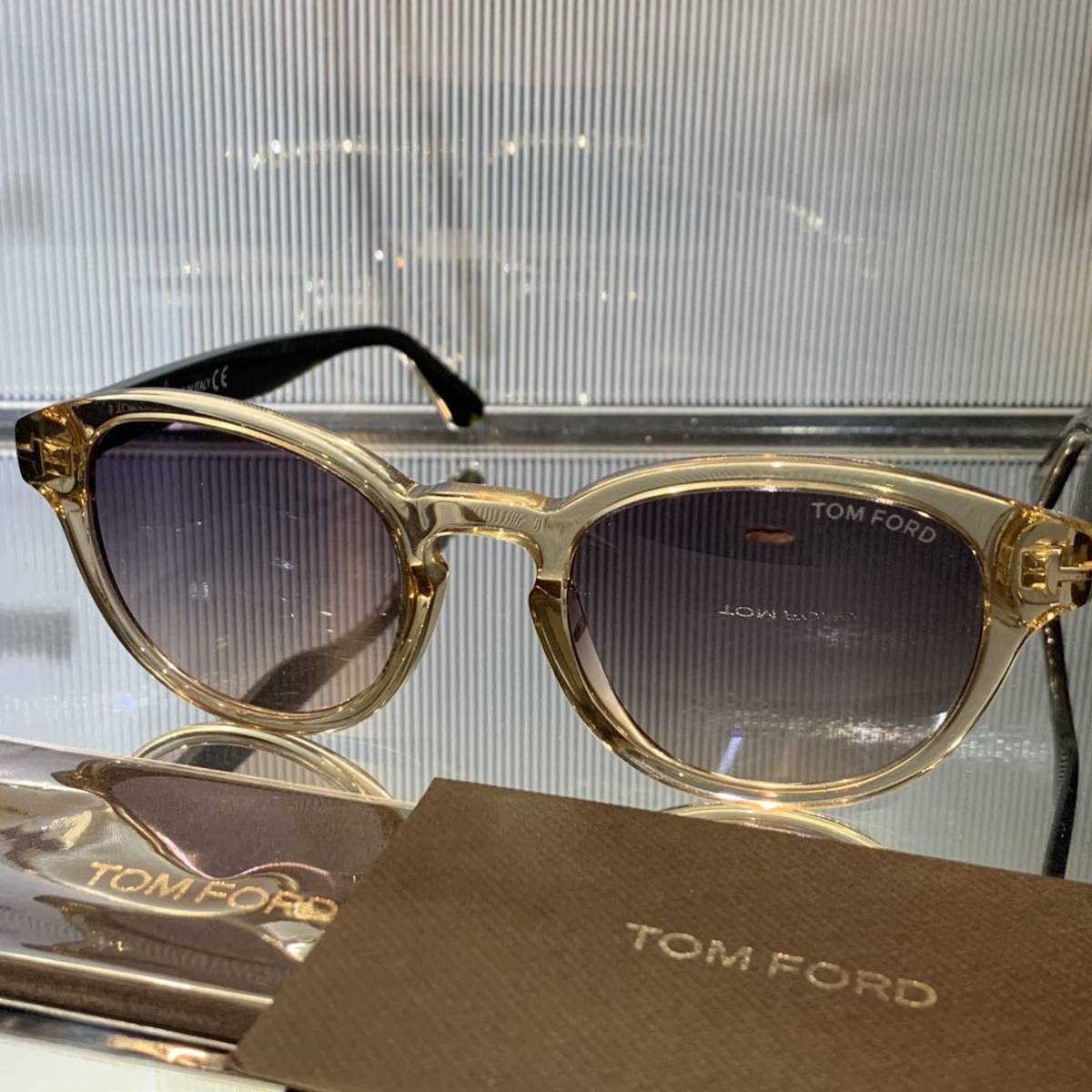 ☆正規品☆ TOMFORD TF521 FT0521 39B サングラス フレーム トム 