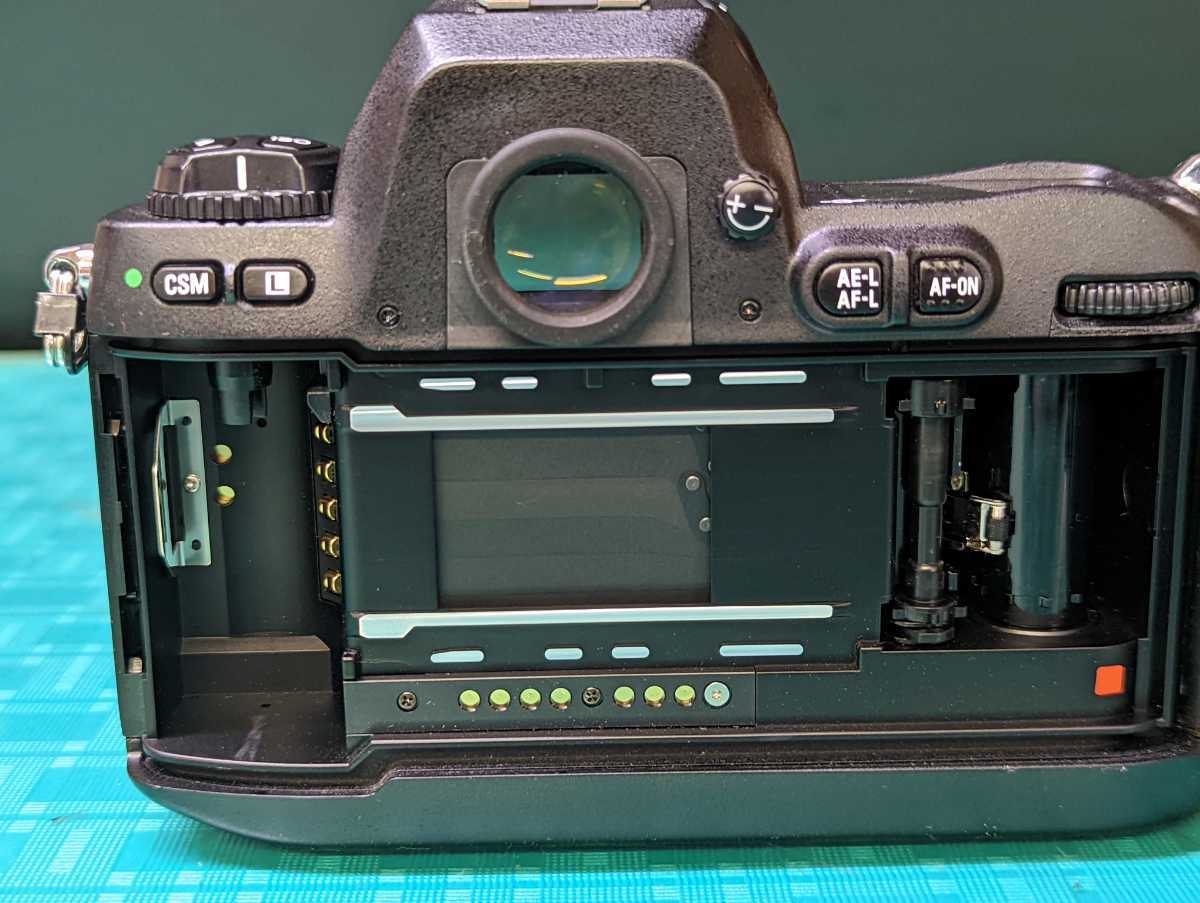 ニコン Nikon F100 ボディ ご覧下さいましてありがとうございます