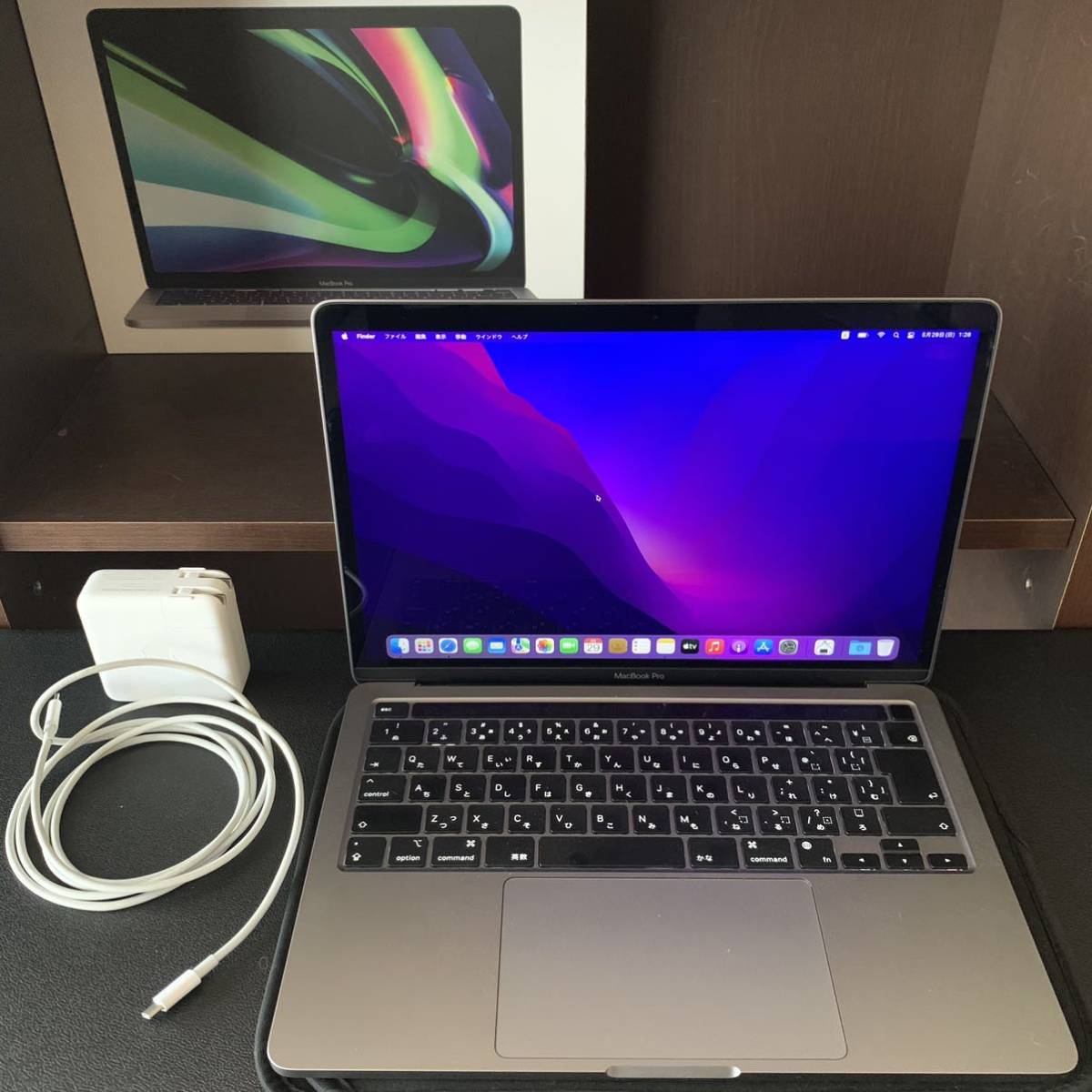 Pro MacBook Apple M1 13-inch 2020) - review: | with review (M1, 13 
