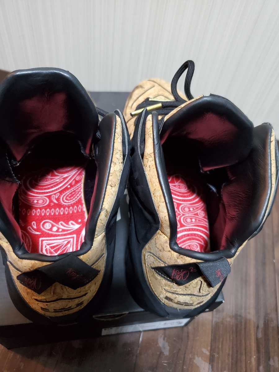 ナイキ レブロン コルク スニーカー バッシュ 高級 29 0cm 売買されたオークション情報 Yahooの商品情報をアーカイブ公開 オークファン Aucfan Com