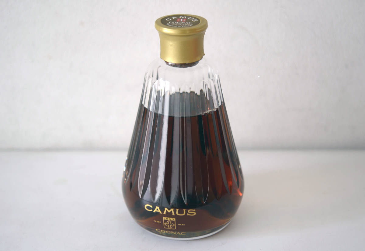 CAMUS（カミュ）カラフェ バカラ 40％ 700ml 【公式通販】
