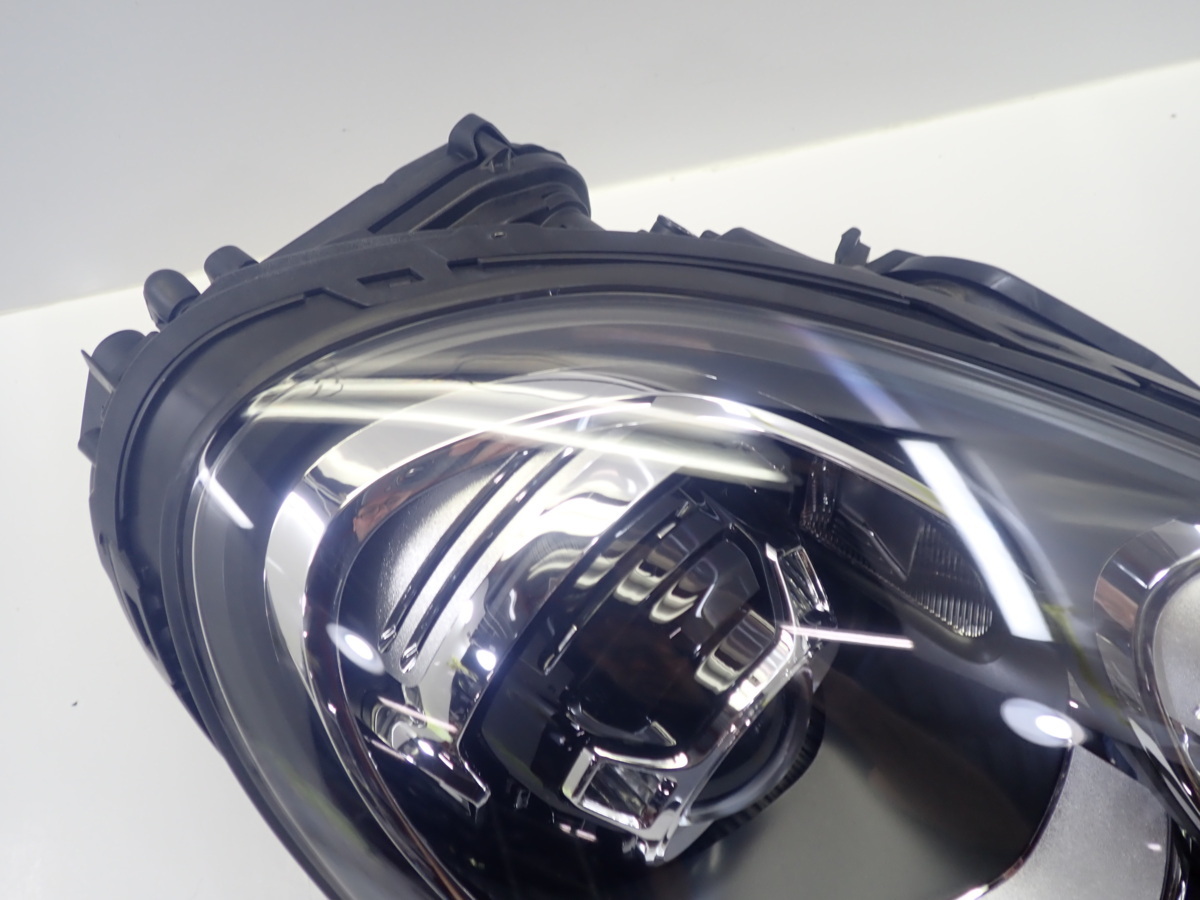 カイエン ポルシェ | プロに任せる自動車 2015年式 後期 ポルシェ『カイエン』新型、史上最強1156馬力のフル電動SUVに…1335万円 中古車詳細 0 S-Eハイブリッド ドアミラー レンズ &frasl; 対応 写真47枚ポルシェ新型EV「カイエン・エレクトリック」世界初公開 純正交換
