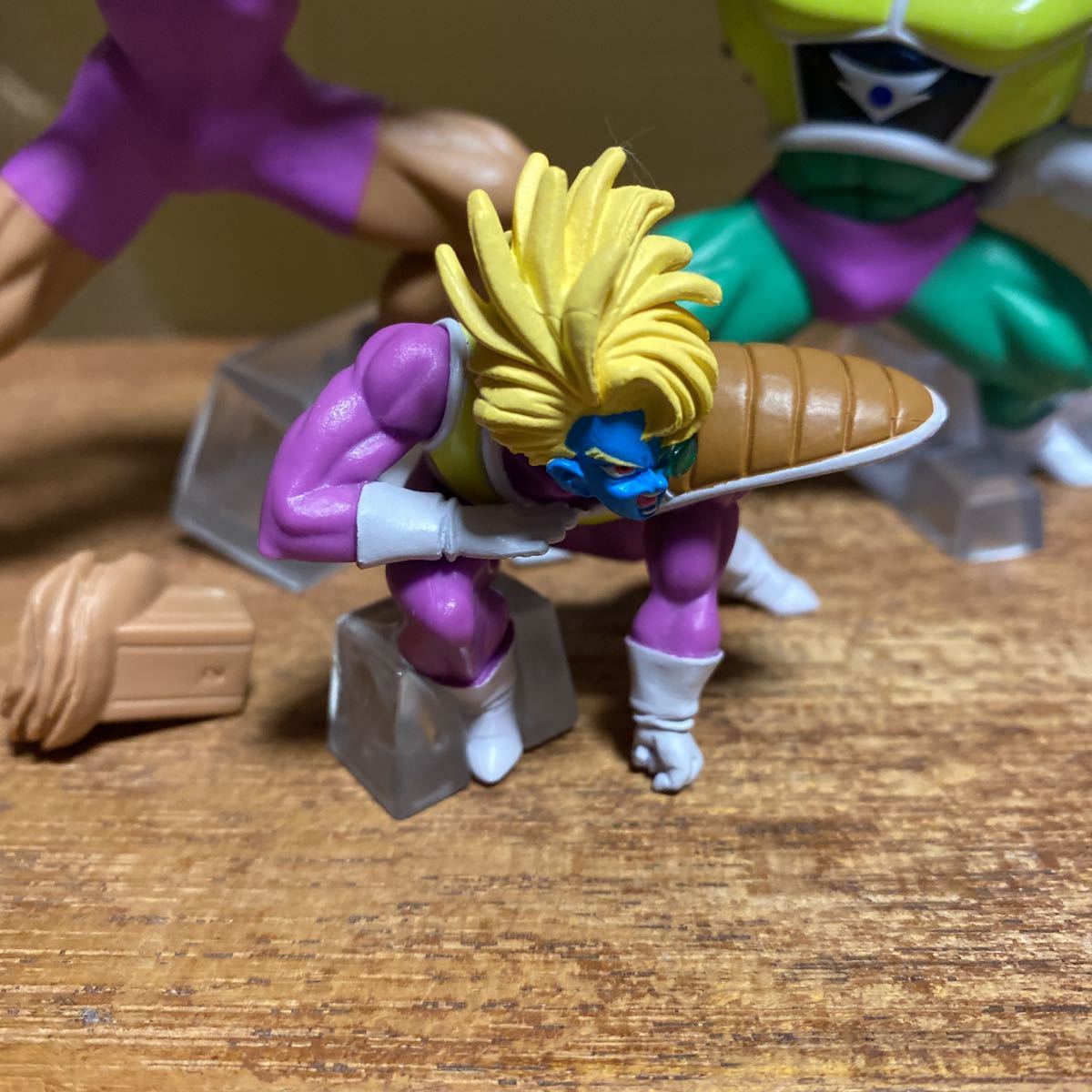 ドラゴンボールHGガチャフィギュアクウラ機甲戦隊首変えパーツ付き