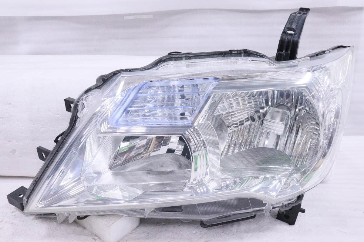 19-2379★前期 HID C26 セレナ★左ヘッドライト ハイブリッド KOITO 100-23097 打刻:D メッキ ブルー★日産 純正(DM)