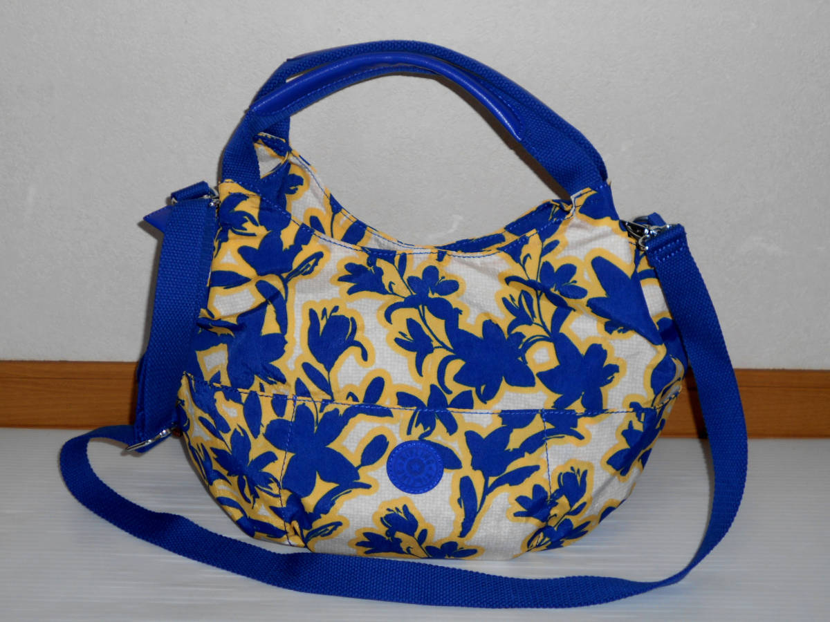 KIPLING キプリング 2WAY ショルダー バッグ 花柄 チャーム付き （3E 