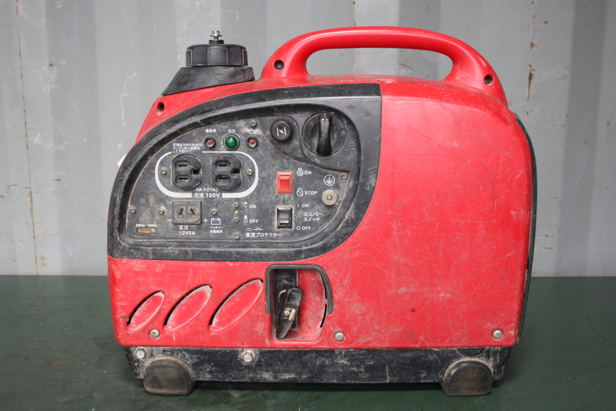 ☆【2T0607-46】 shindaiwa 新ダイワ エンジン式発電機 iEG900M