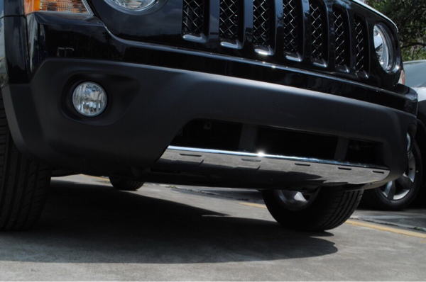 ジープ パトリオット フロント バンパー カバー クローム 送料込