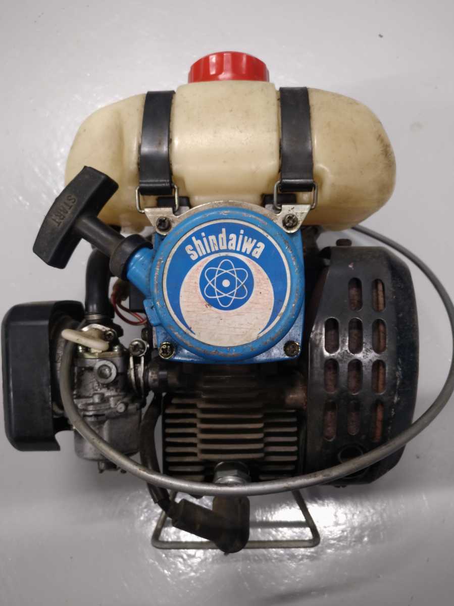 新ダイワ 刈払機 R250F R25F エンジン本体 フロート かろ〜ね 草刈機 