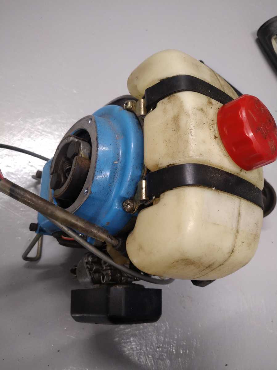 新ダイワ 刈払機 R250F R25F エンジン本体 フロート かろ〜ね 草刈機 