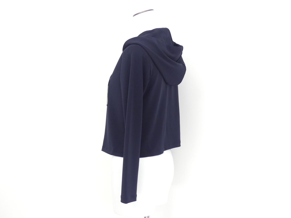美品　フォクシー マットストレッチジャージー パーカー　41372 FOXEY NEWYORK パーカー 38 ネイビー マットストレッチジャージ 41372