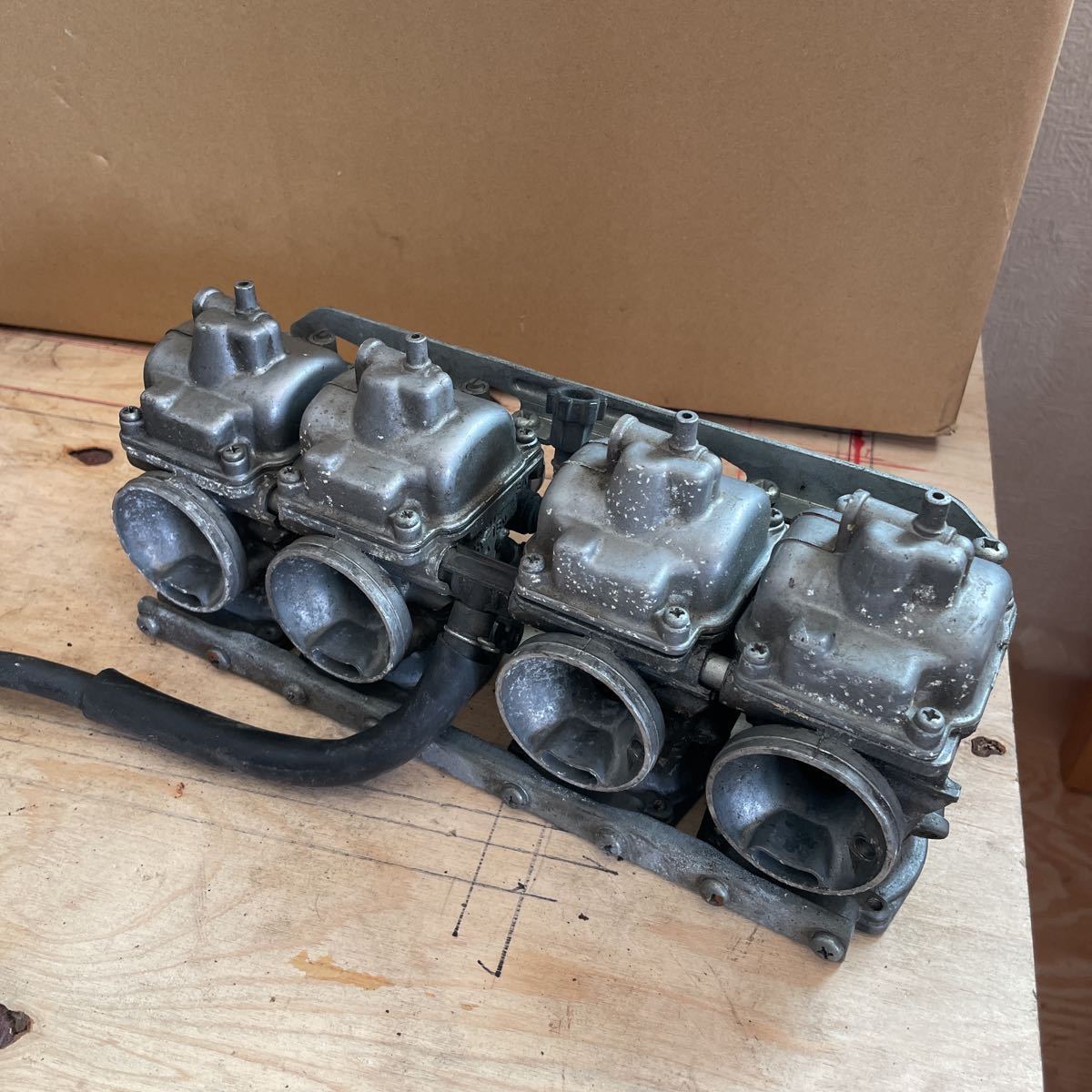 CBX400F キャブレター 仕上げベース品ホンダ