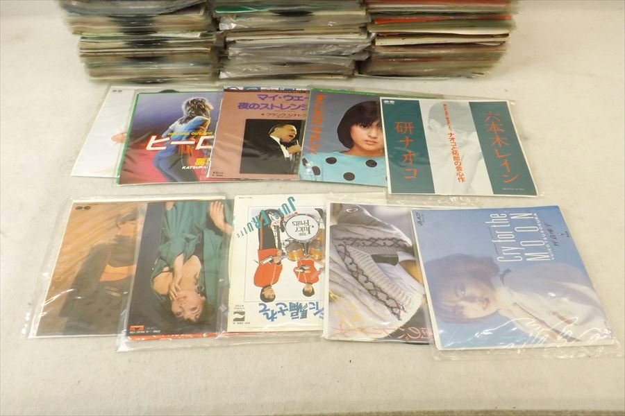 ▽ 大量出品▽ EP盤 約300枚 ジャンル様々 洋楽 研ナオコなど レコード 