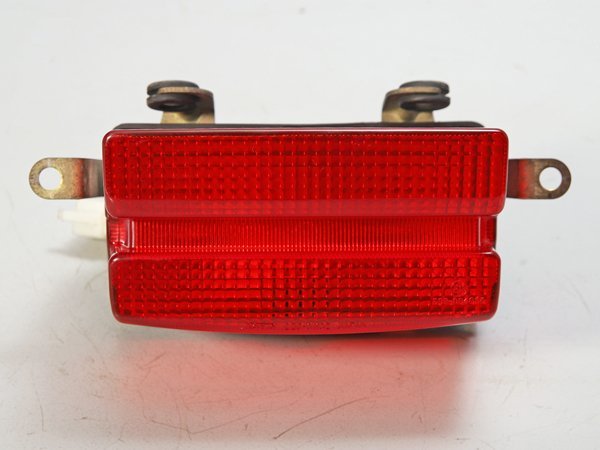 xj400 純正テールランプ 550 車＆バイク XJ400 テールランプ 赤/レッド