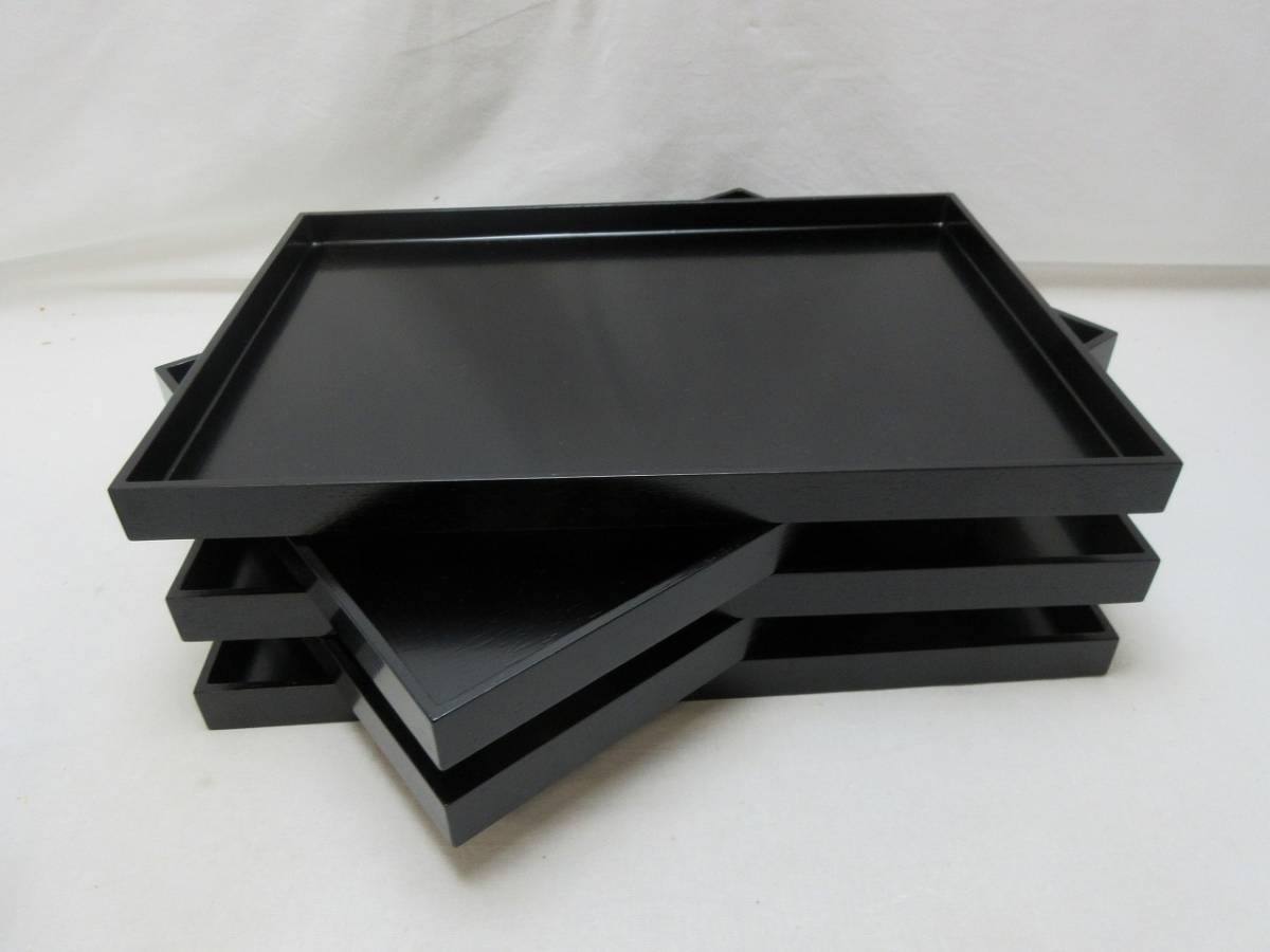 404787 【 美品 懐石道具 木製漆器 長方膳 5客揃 黒塗 箱無 】 検