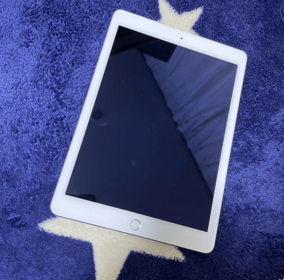 iPad Air 2 128GB ドコモ　本体のみ ipad ipad air2 128GB docomo 美品 完動品 air2 中古 docomoの通販