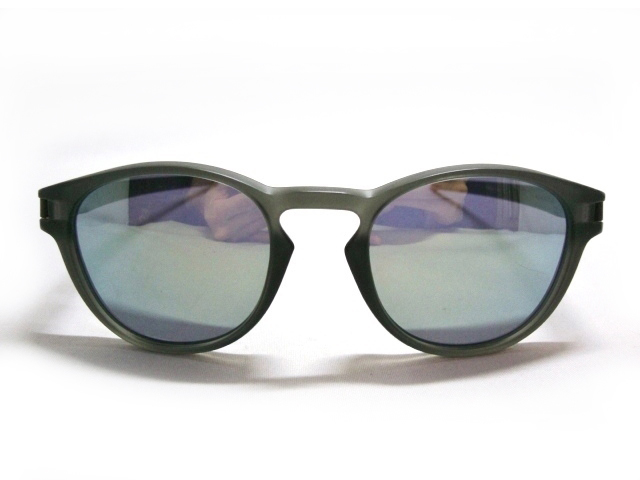 Oakley | Sunglasses Matte Latch Olive Iridium Panel LATCH Prizm