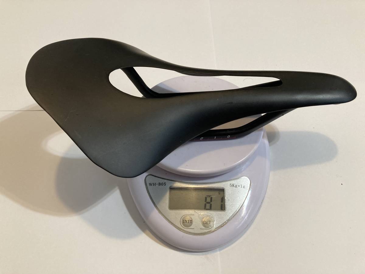 超軽量 自転車用サドル カーボン」の人気商品一覧 安い商品を通販