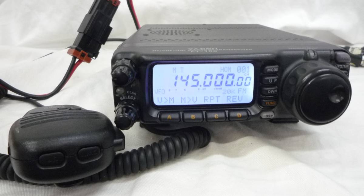 中古動作品(現状品)】☆YAESU ヤエスFT-100 HF/50/144/430MHZ帯