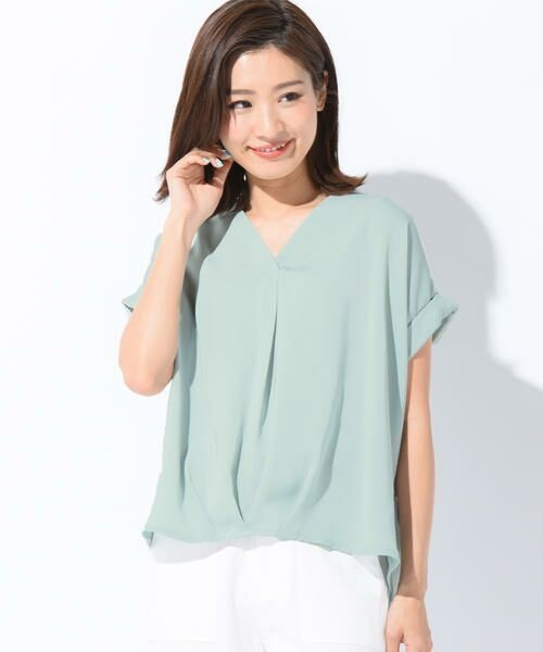 メイソングレイ MAYSON GREY☆【洗濯機OK】Vネックタックブラウス 2サイズ☆M-S 3422 タックワイドスリーブボートネックブラウス≪洗濯機で洗える≫ （ブルー） （ネイビー） GREY タックワイドスリーブボートネック 新色追加サーモサキソニーバックタックスキッパーブラウス≪洗濯機で洗える≫