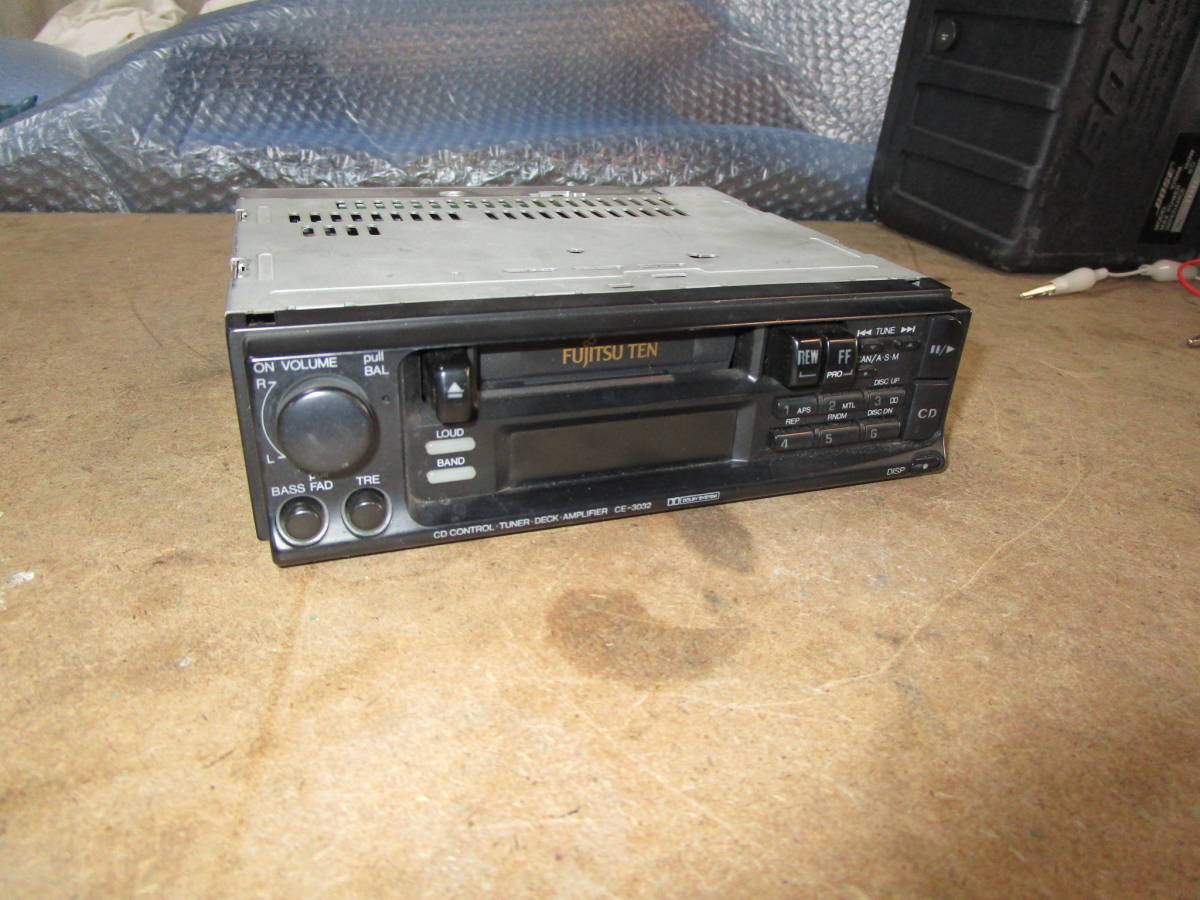 中古 動作確認済み 富士通 FUJITSU TEN LIMTED CE-3032 テープデッキ