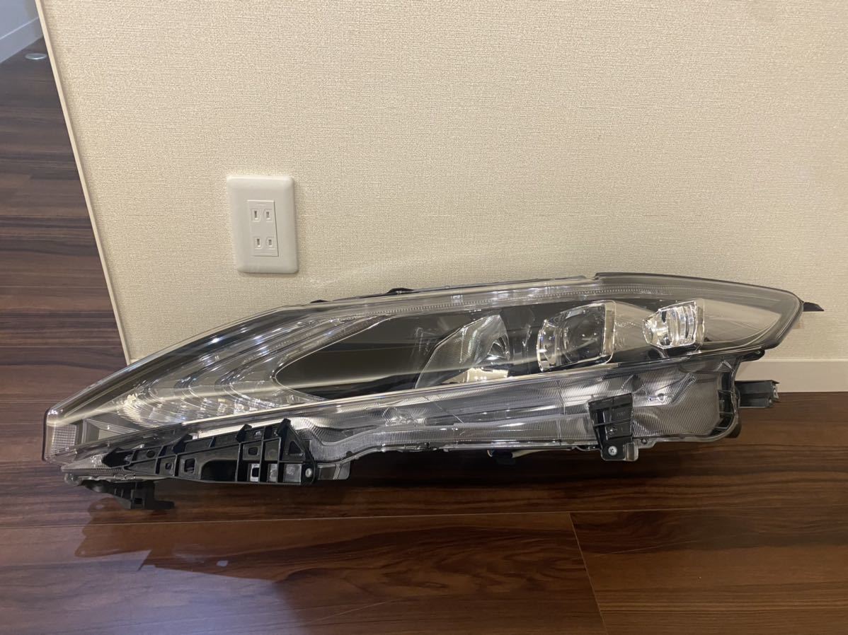 自動車 ハリアー60純正LEDヘッドライト左