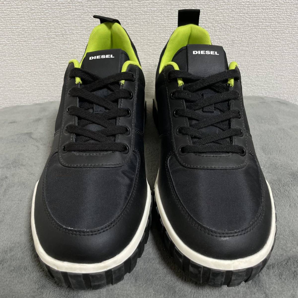 新品 未使用 箱あり 人気☆定価14,300円 DIESEL ディーゼル メンズ 