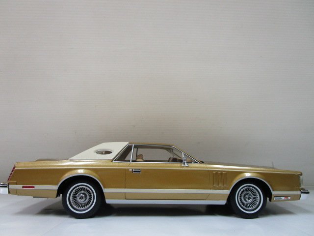 1⁄18 Lincoln 0 Continental コンチネンタル リンカーン Mark | MCG V