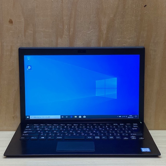 VAIO Pro : Core PG VJPG11 第8世代 i5 メモリ 8GB SSD 256GB office