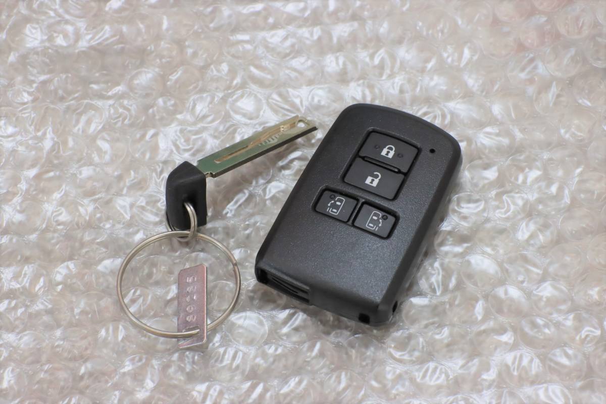 初期化可能　トヨタ ヴォクシー ノア スクァイア 80系 シエンタ等スマートキー 片側パワースライド 281451－2150 未使用保管品