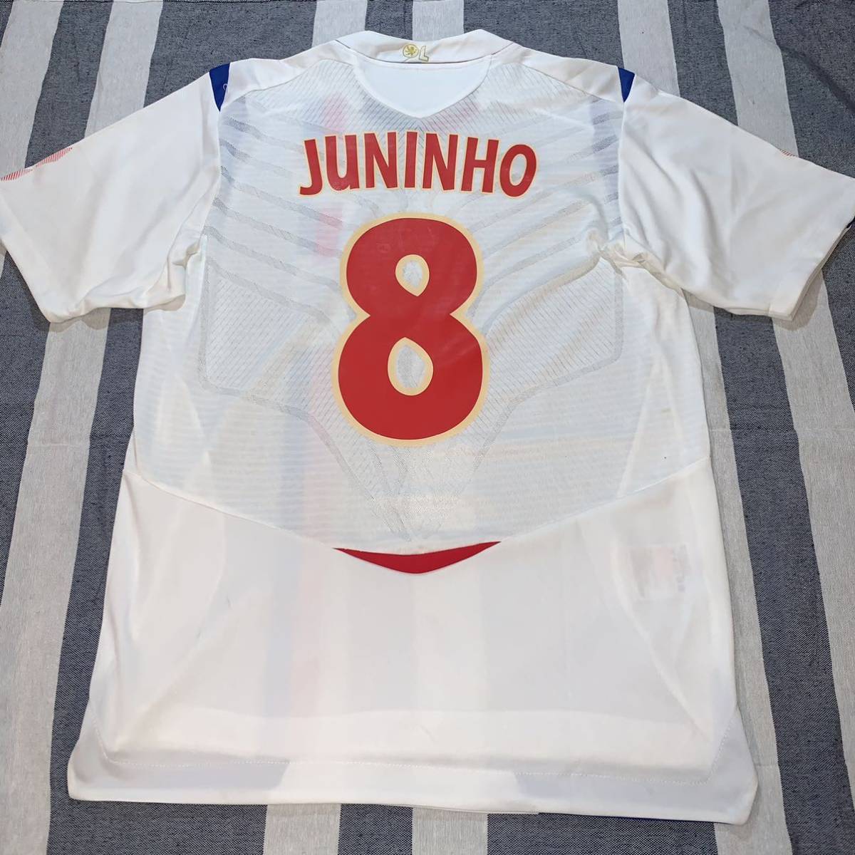 格安，限定SALE UMBRO オリンピック リヨン ユニフォーム ジュニーニョ 1円スタート(その他)｜売買されたオークション情報、yahooの商品情報をアーカイブ公開 - オークファン ユニフォーム
