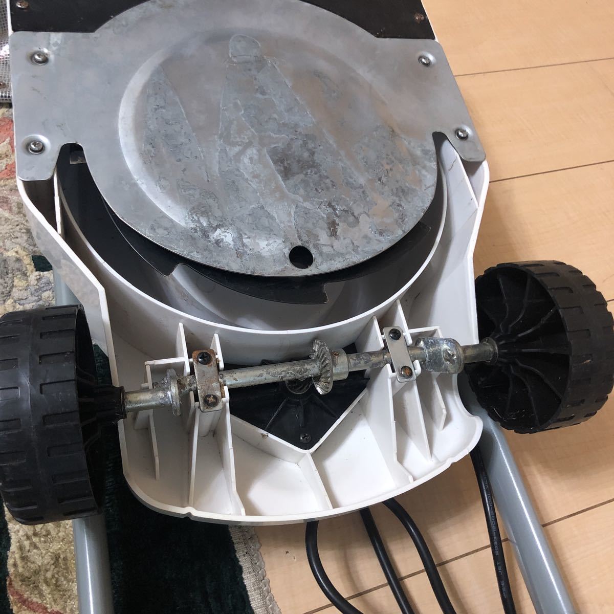 YAMAZEN電気 芝刈り機 ロータリー式 YDR-230 ロータリー式電気芝刈機