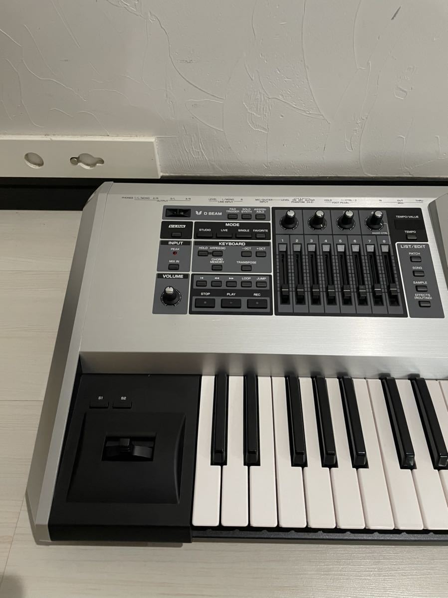 美品】Roland ローランド Fantom G6 シンセサイザー 61鍵 