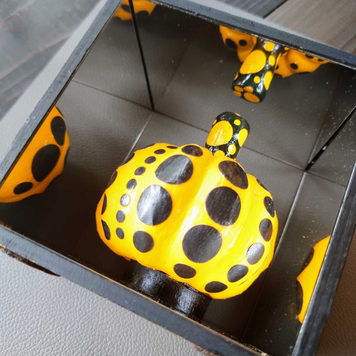 草間彌生 かぼちゃ 美品 YAYOI KUSAMA 作品名 (II) 永遠の愛 PUMPKIN
