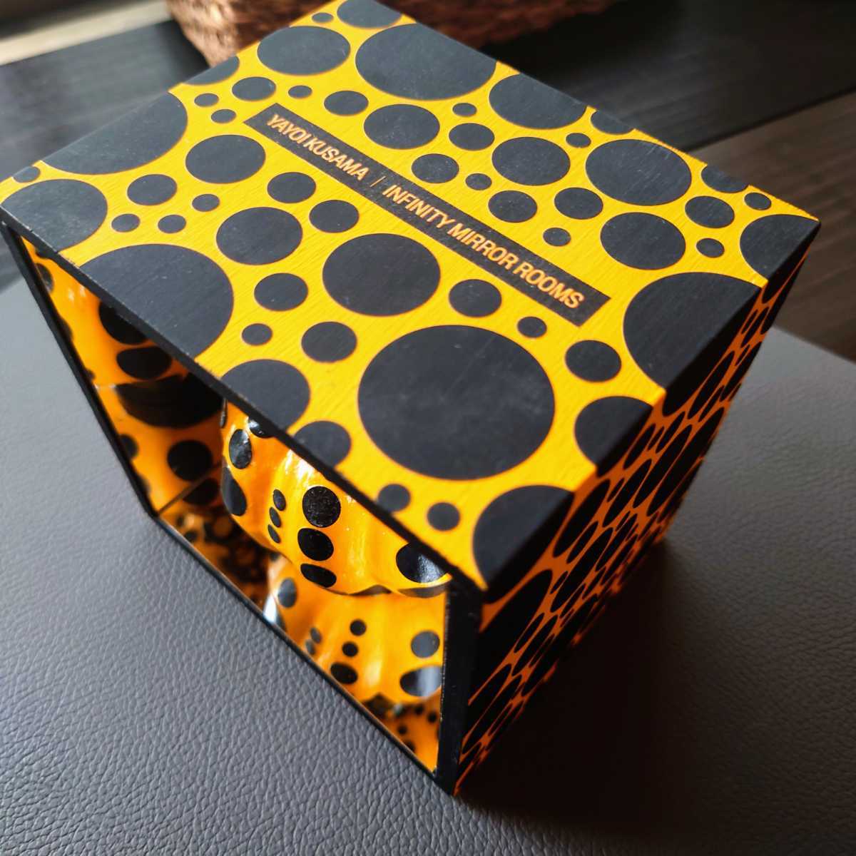 草間彌生 かぼちゃ 美品 YAYOI KUSAMA 作品名 (II) 永遠の愛 PUMPKIN
