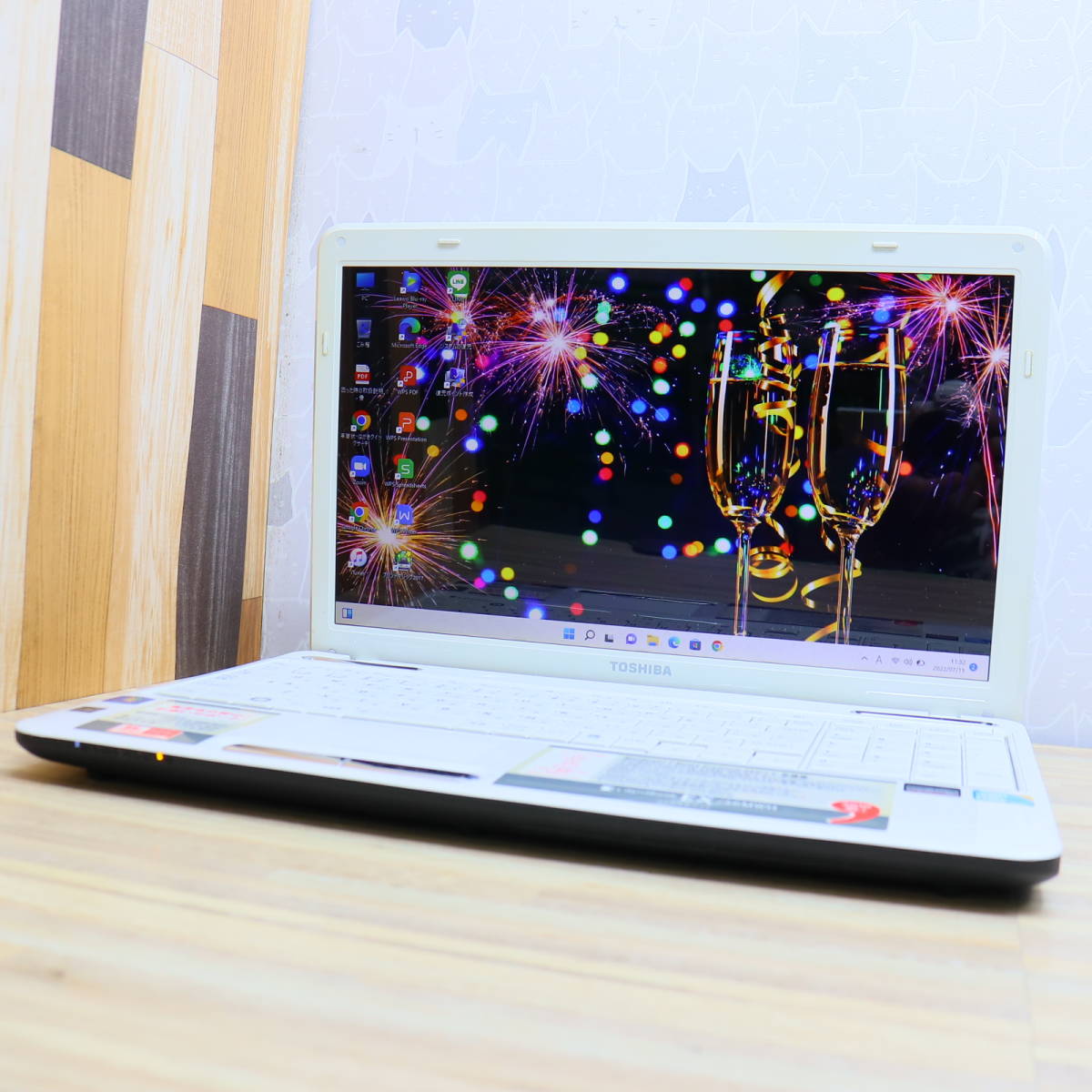 メモリ4GB テンキー 即決特価☆美品☆大容量750GB！バッテリー良好！高性能Celeron 即決特価☆美品☆大容量750GB！大画面！高性能i3 即決特価☆大容量750GB！大画面！高性能Celeron 正規品・日本製 特価 即決特価☆大容量750GB！バッテリー良好！高速転送！高性能i5(ターボ HDMI 大容量750GB 即決特価☆大容量750GB！大画面！高性能i3 高性能i5 高速転送 大画面 バッテリー良好 1.35