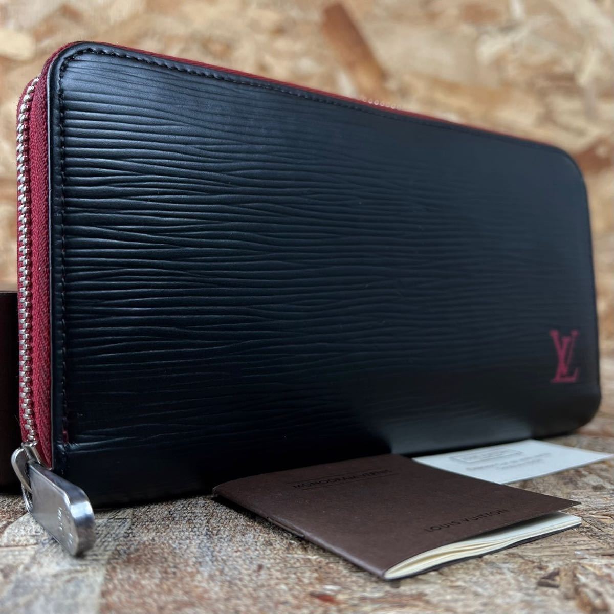 全国無料，SALE 1円【美品】ルイヴィトン LOUIS VUITTON エピ ジッピー 
