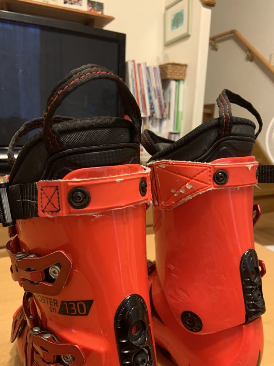 ATOMIC 20 ATOMIC REDSTER STI 130 中古スキーブーツ 25～25.5cm