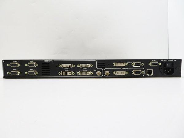 2025，安い 〇BARCO PDS-902 3G【シームレススイッチャー/専用ケース付き】