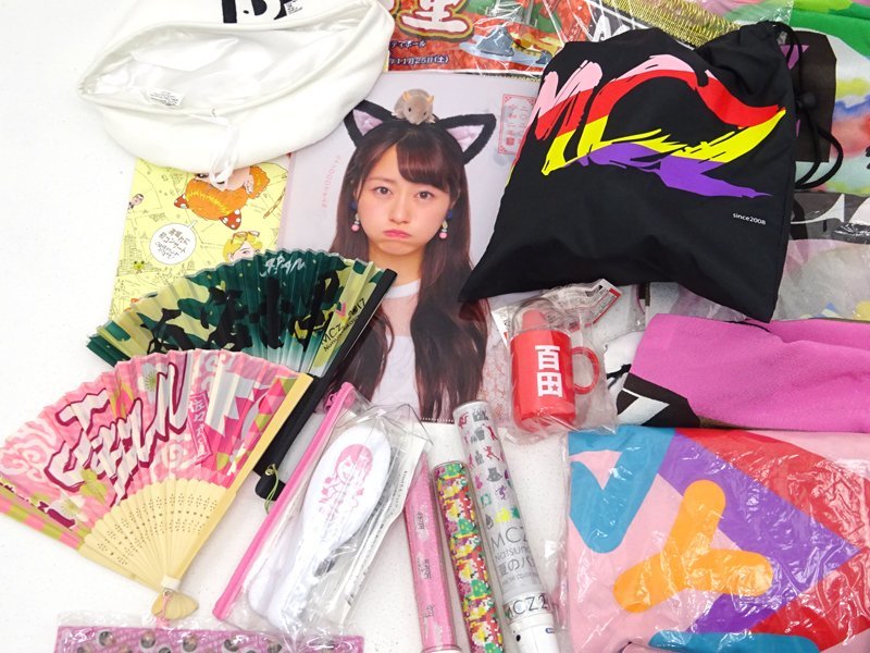 ☆中古☆ももいろクローバーZ グッズ まとめ売り Tシャツ パーカー他