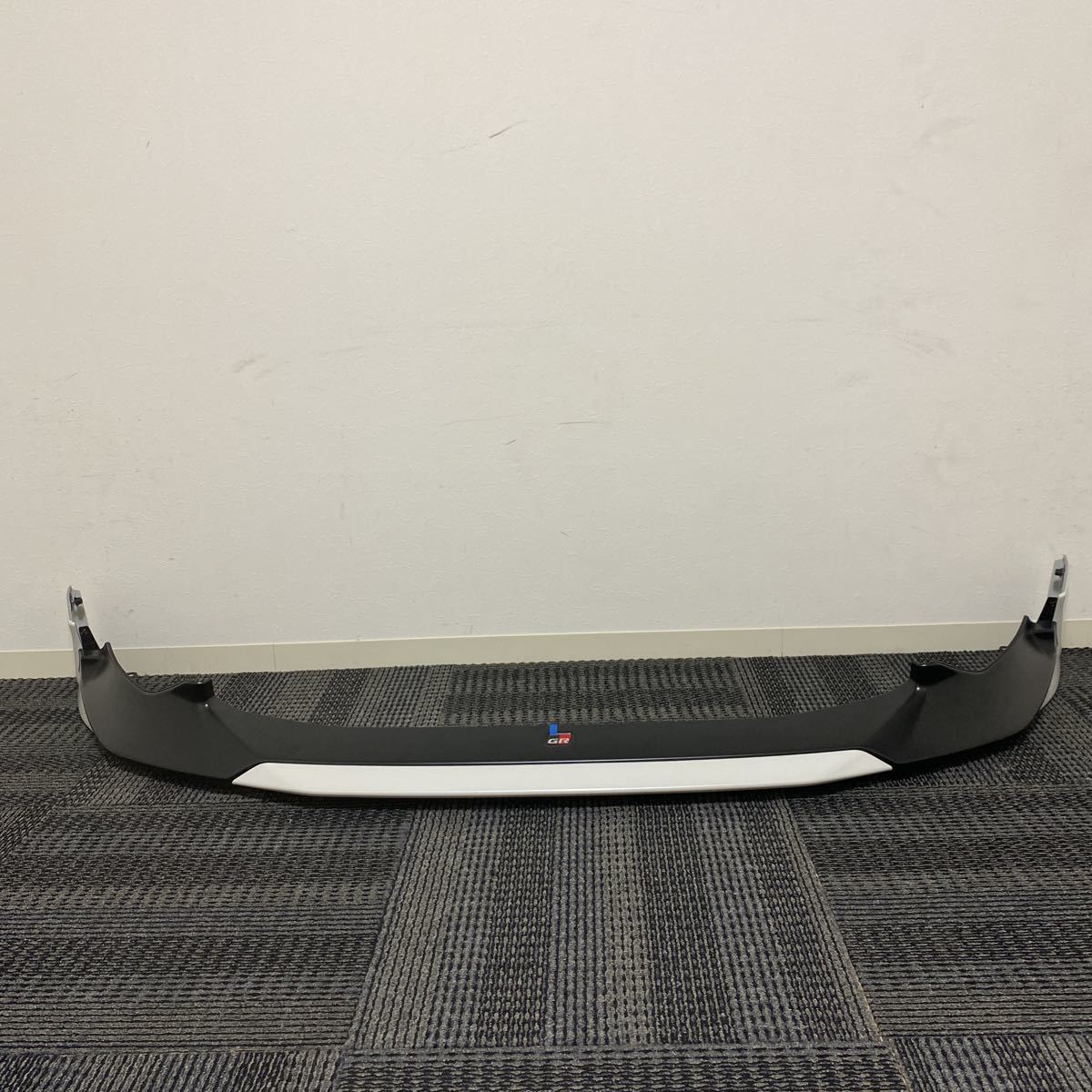 新車外し 超美品 トヨタ GR86 ZN8 純正オプション TRD GR  