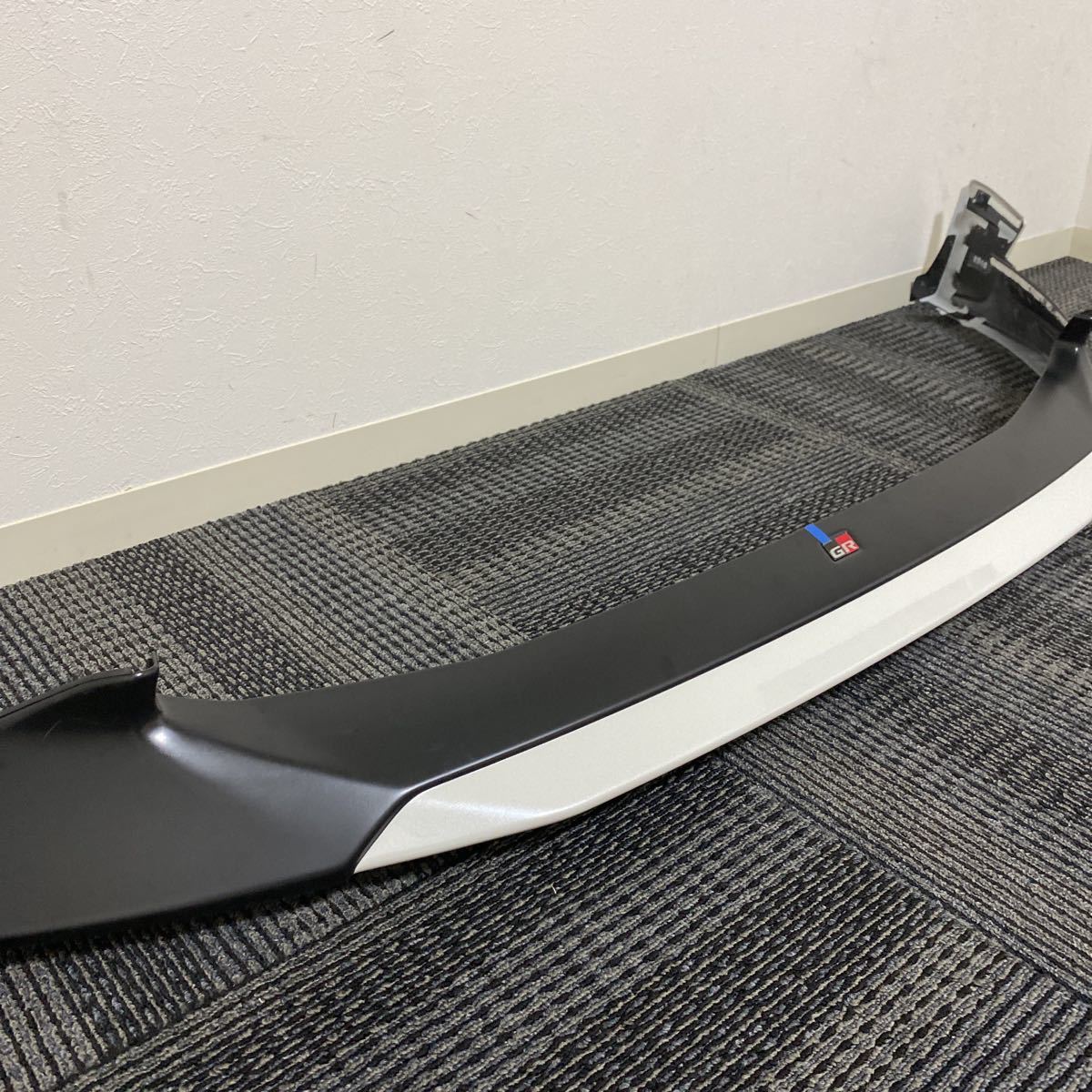 新車外し 超美品 トヨタ GR86 ZN8 純正オプション TRD GR  