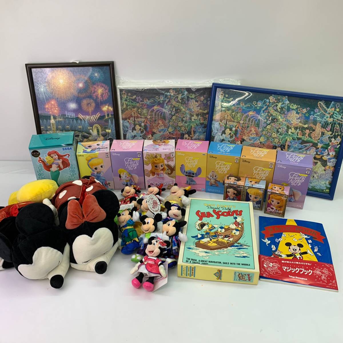 まとめ売り! エイリアン ディズニー グッズ ミニー ミッキー まとめの 