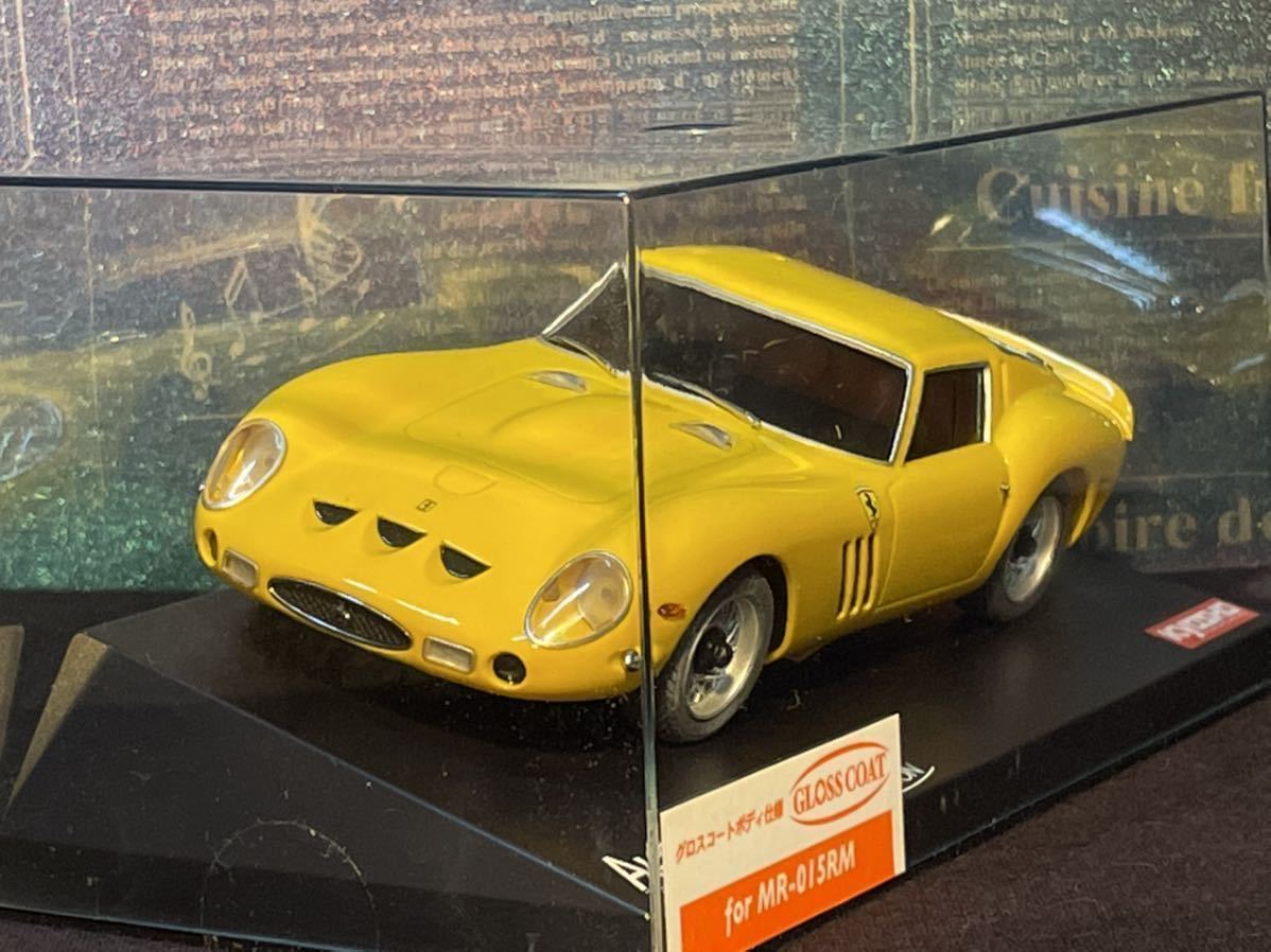 ミニッツボディ Ferrari 250 GTO イエロー 1:18 CMC 1962 Ferrari 250