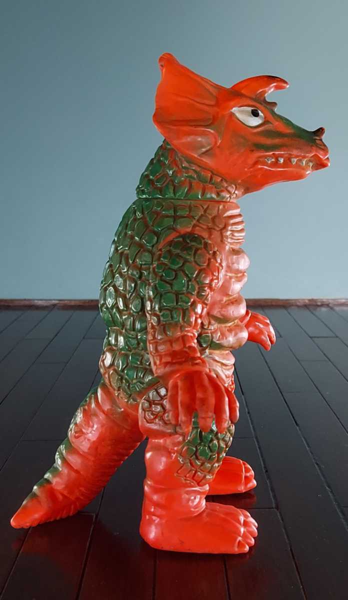希少品】当時物 ブルマァク アギラ カプセル怪獣 ウルトラセブン 円谷 