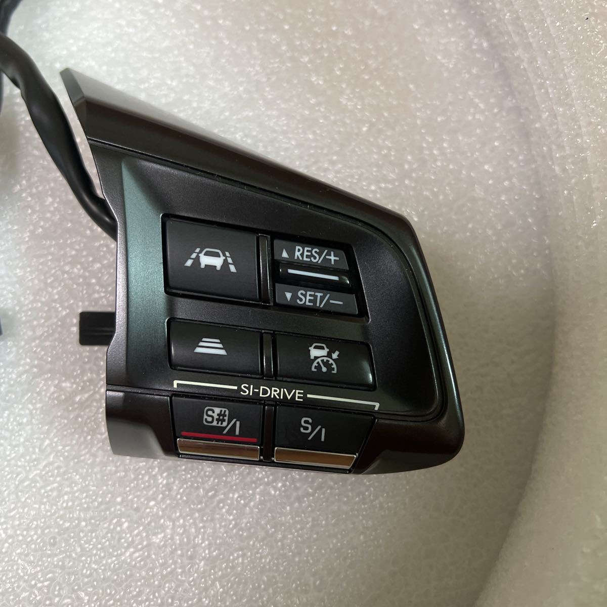 スバル WRX STI VAB ステアリングリモコン フォレスターSJ