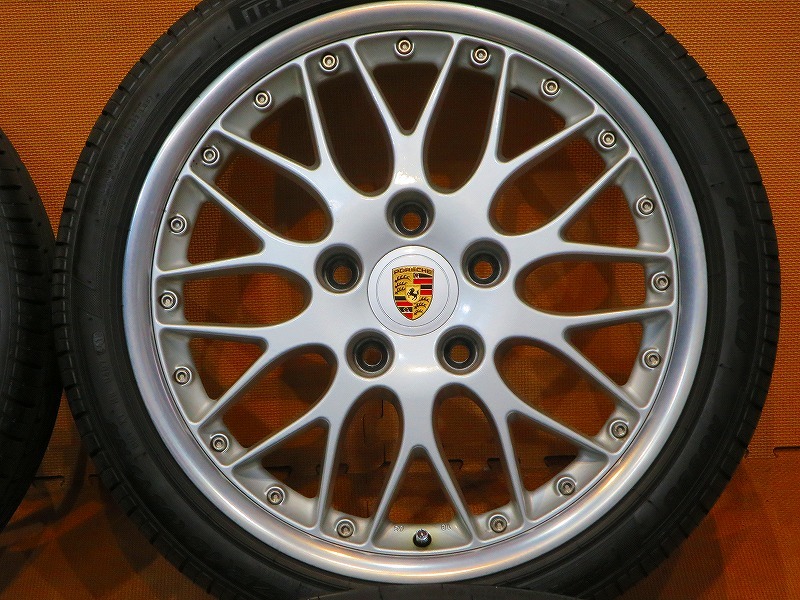 ポルシェ 997 911 18インチ ホイールセット 出る 新品 5本スポーク純正