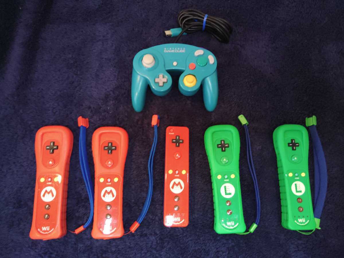 ☆1円～☆【ニンテンドー Wiiu wiiリモコンプラス レア マリオ