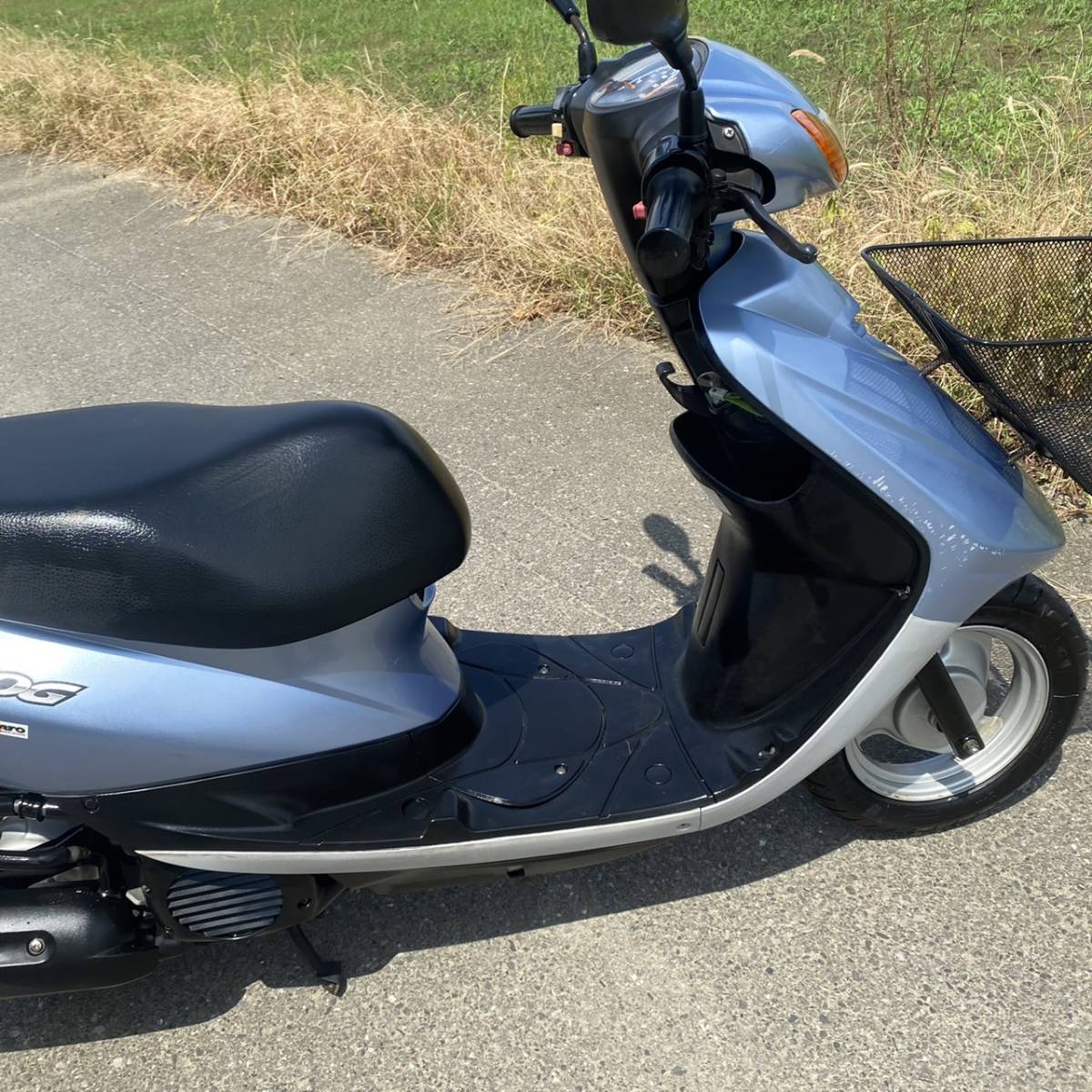 個人❗️綺麗‼️好調❣️】ジョルノクレア(スマホホルダー.ヘルメット付き)